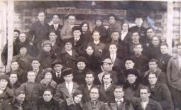 Группа жителей д. Губино в 1939 г.