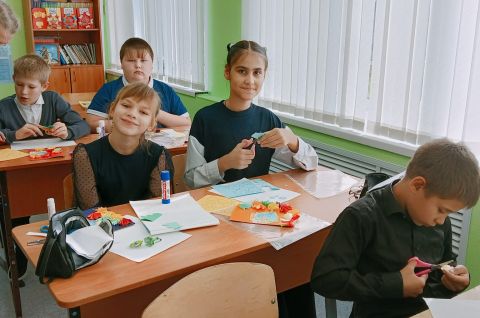 «Любимому учителю»