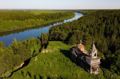 «БОЛЬШОЙ РОССИИ МАЛЫЙ УГОЛОК»